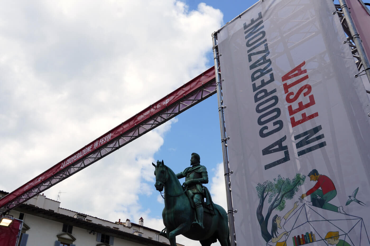 Cooperazione in festa a Firenze, Verso la Biennale